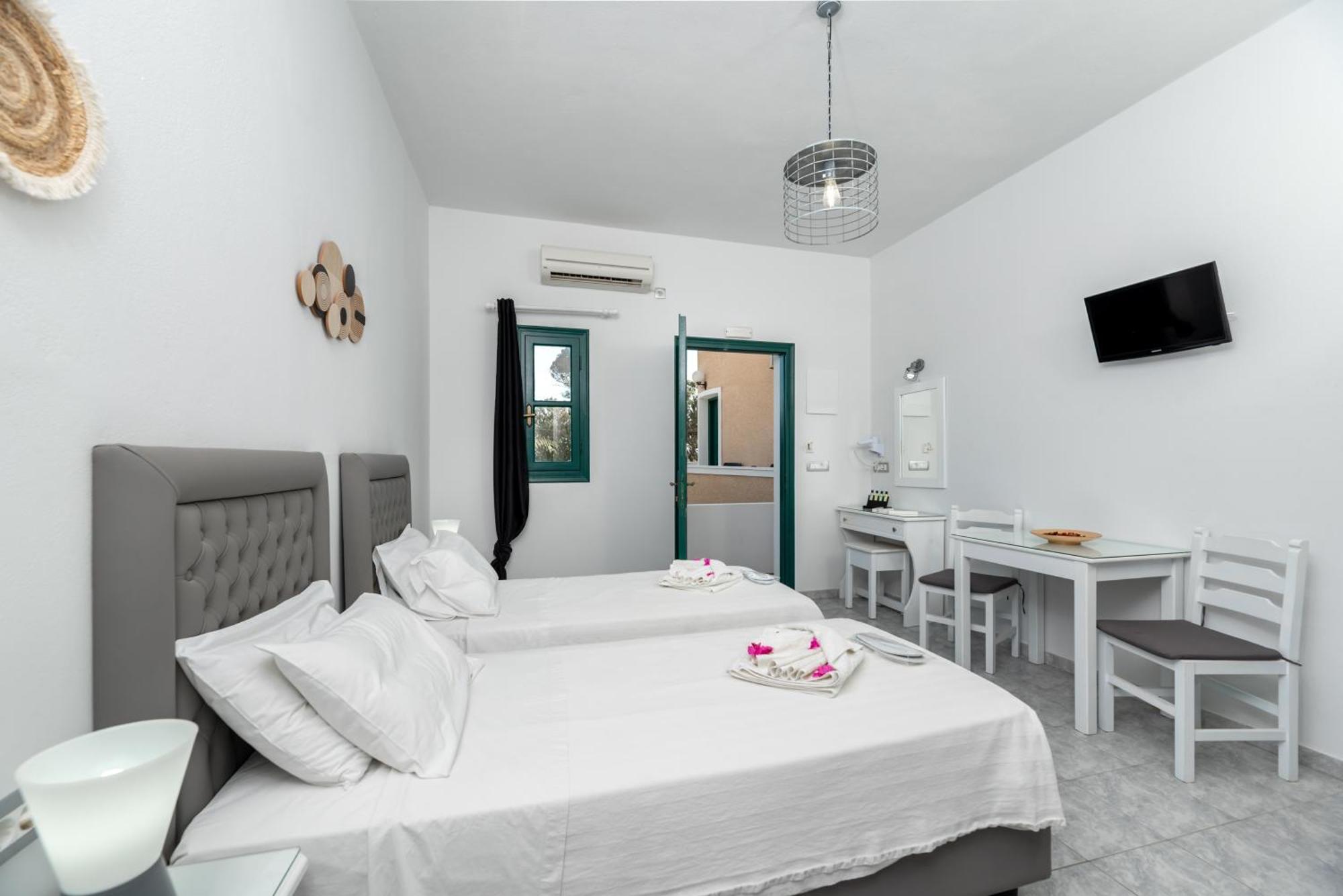 Villa Anemomilos Perissa ภายนอก รูปภาพ