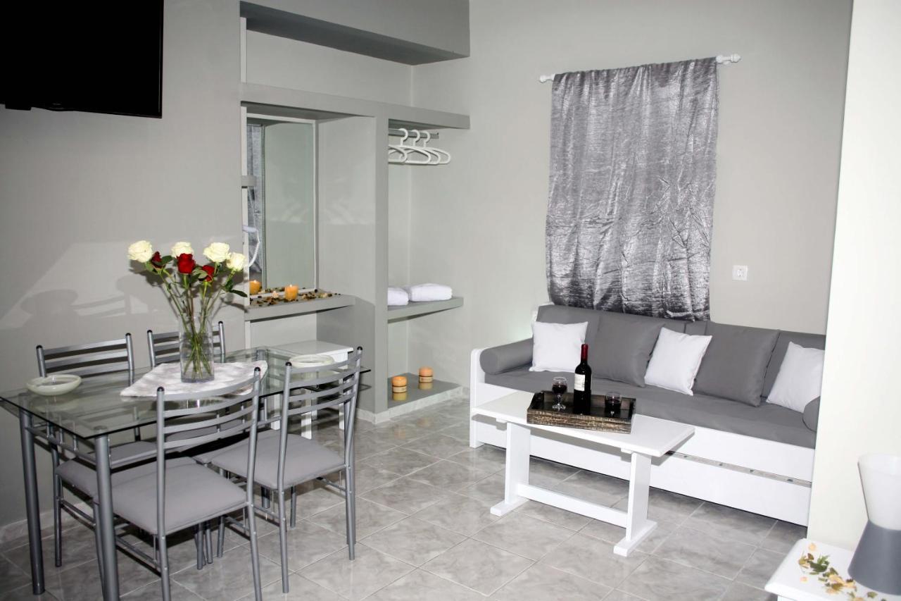 Villa Anemomilos Perissa ภายนอก รูปภาพ
